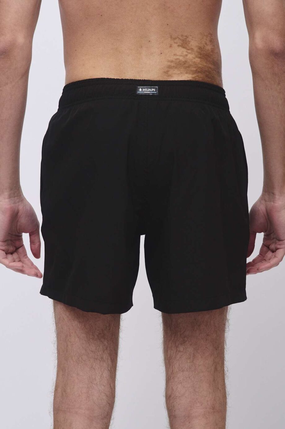 Short liso