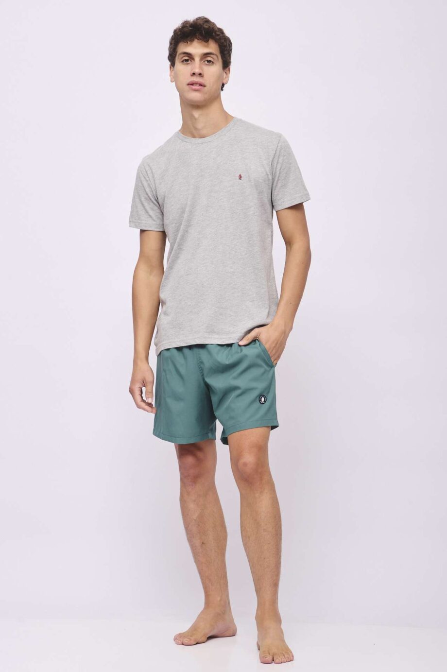 Short liso