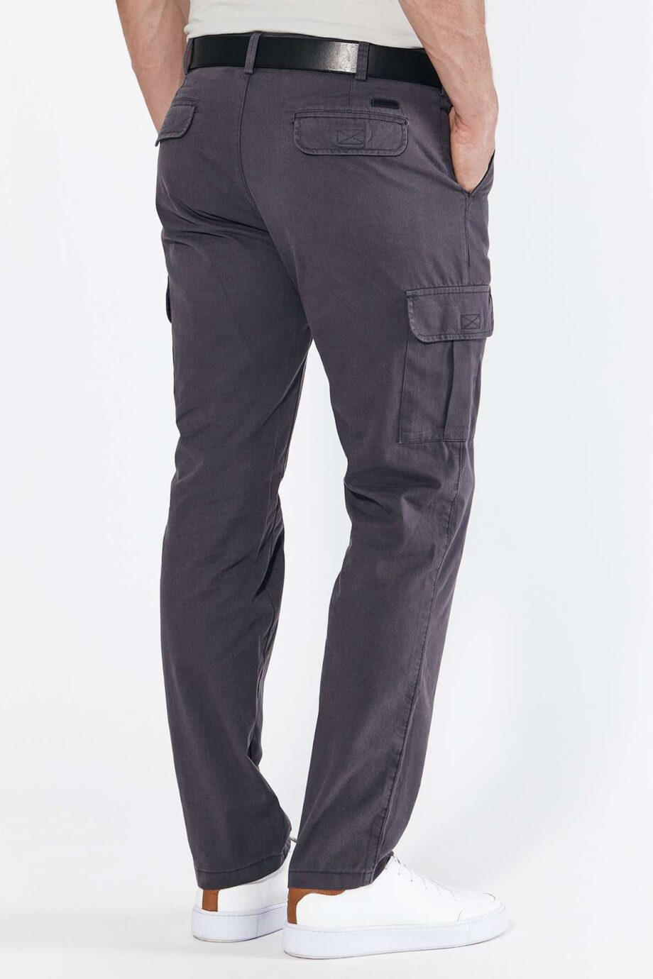 Pantalón cargo de gabardina