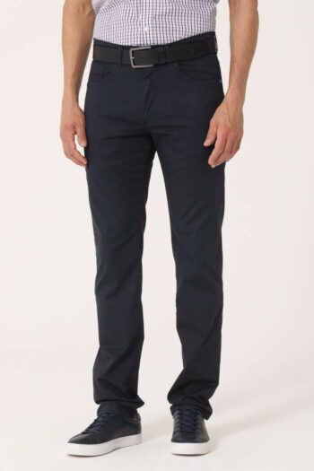 Pantalón corte jean recto de piqué liviano