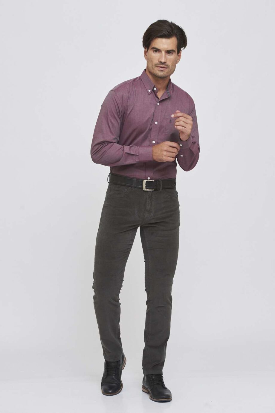 Pantalón corte jean de corderoy 21 bastas