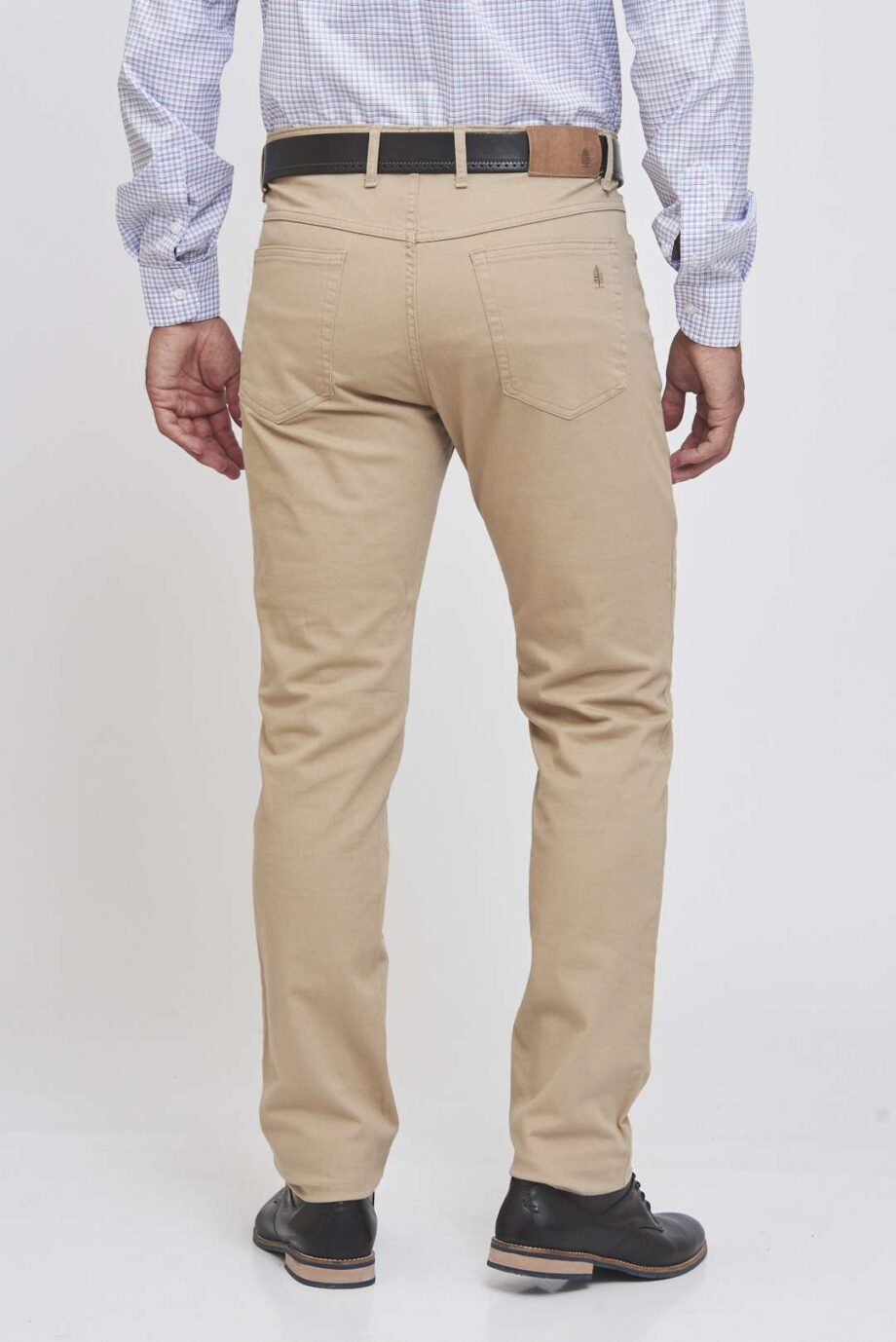 Pantalón corte jean de gabardina cepillada