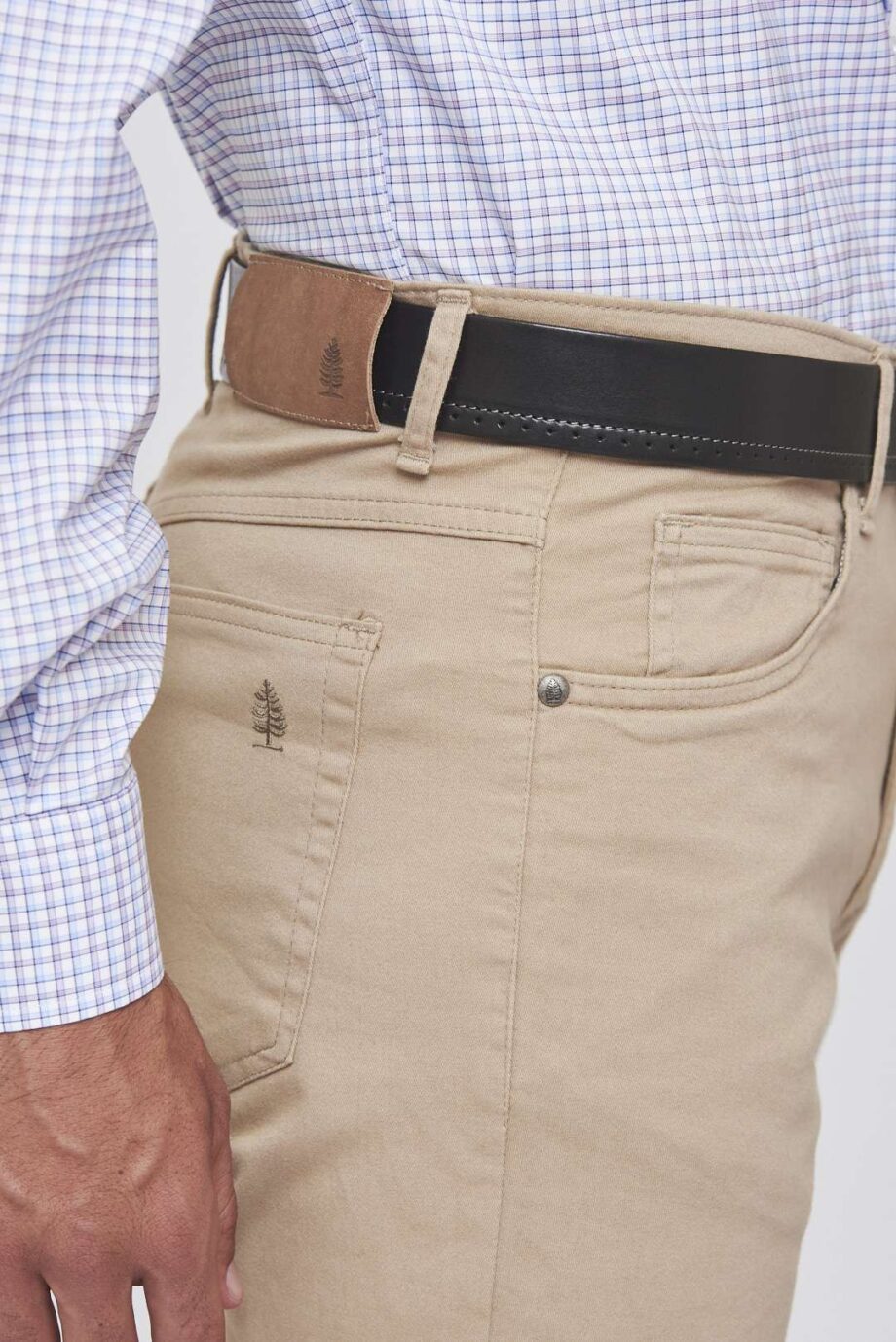 Pantalón corte jean de gabardina cepillada