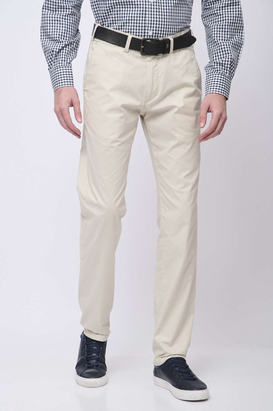 Chino regular de poplín