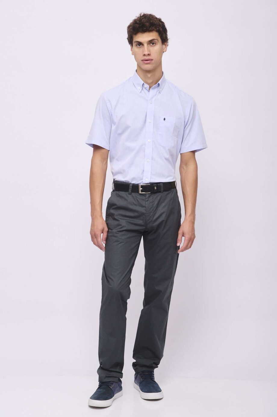 Chino regular de poplín