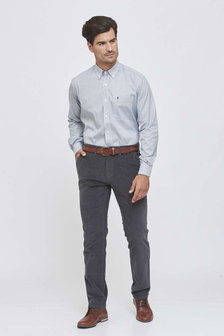 Chino de corderoy 21 bastas