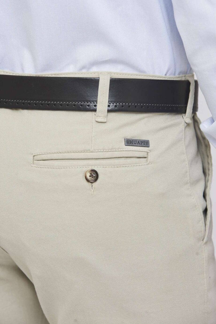 Chino básico de gabardina 100% algodón