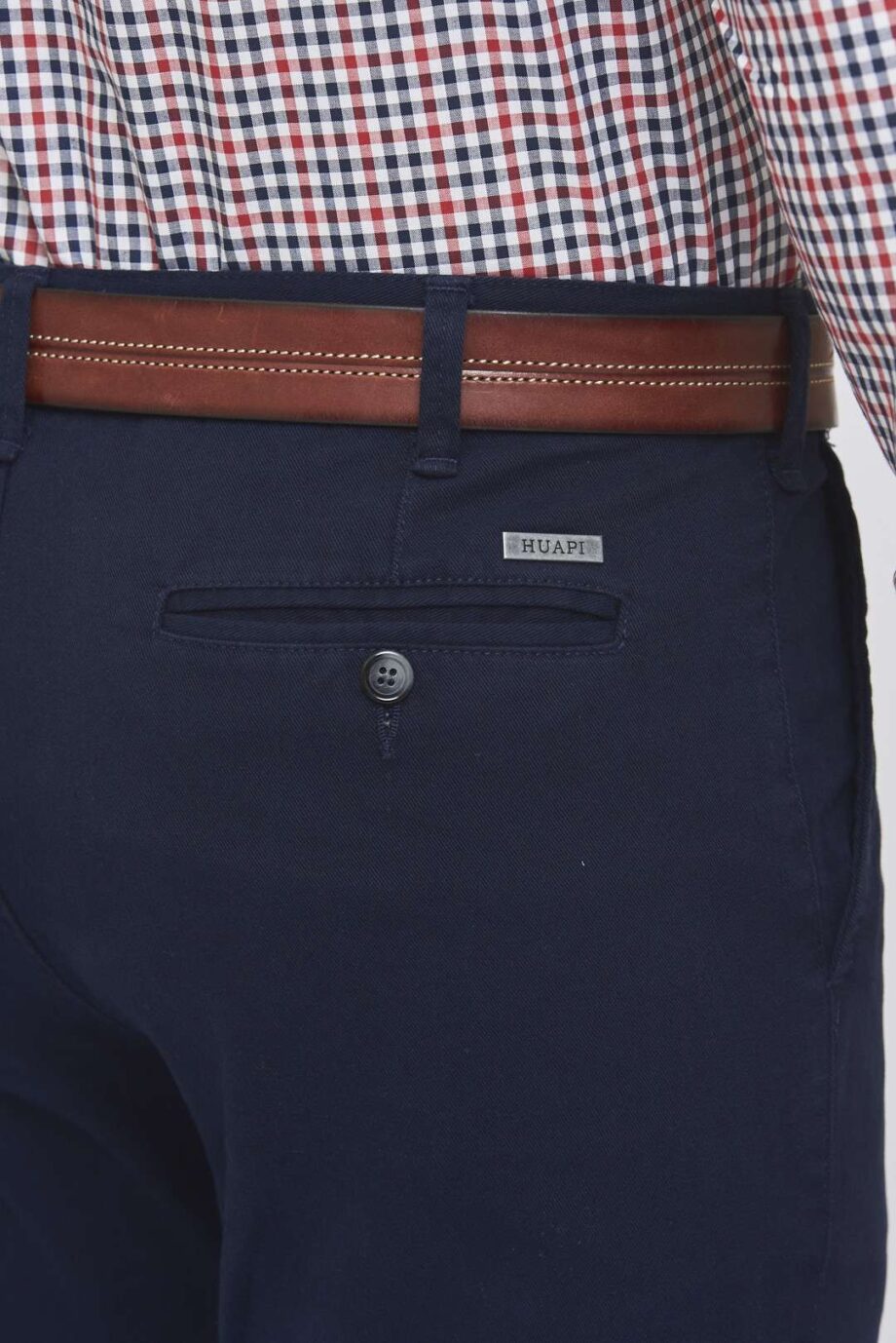 Chino básico de gabardina 100% algodón