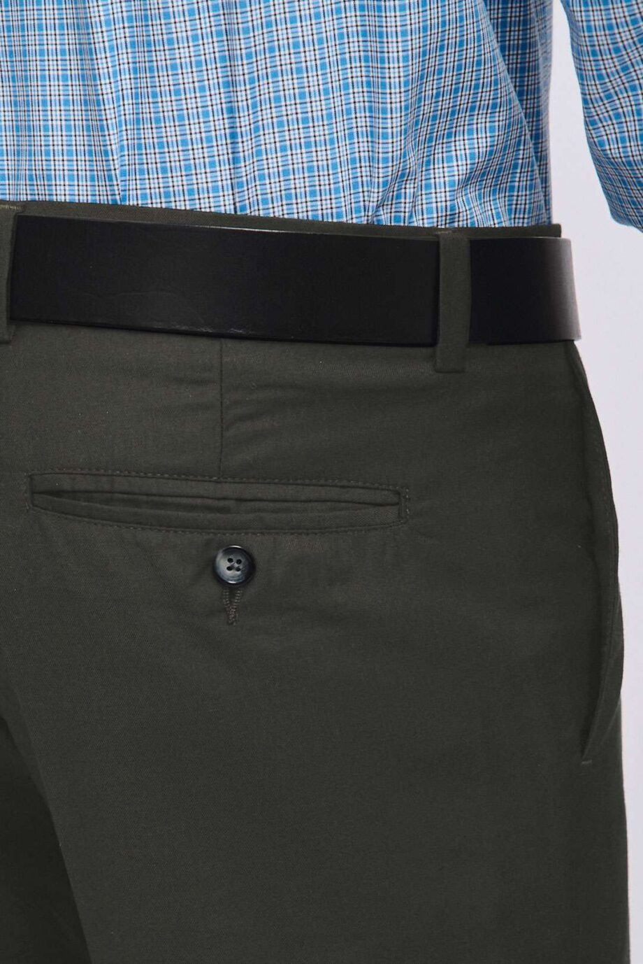 Chino de vestir tropical
