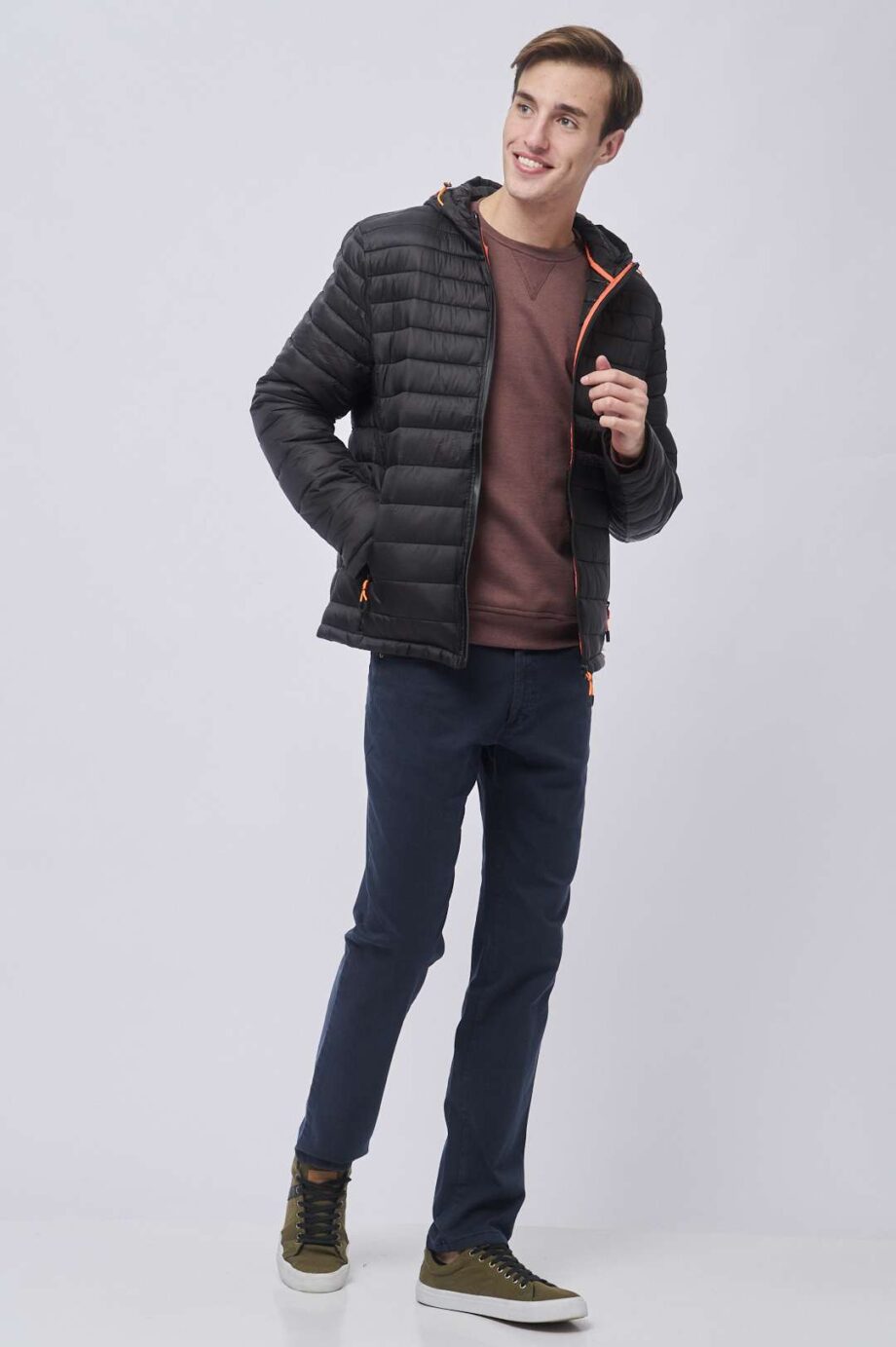 Campera canelón con capucha