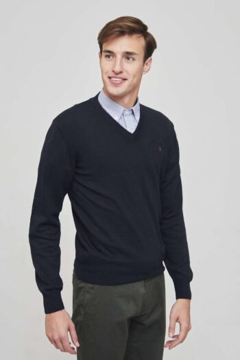 Sweater de hilo escote v