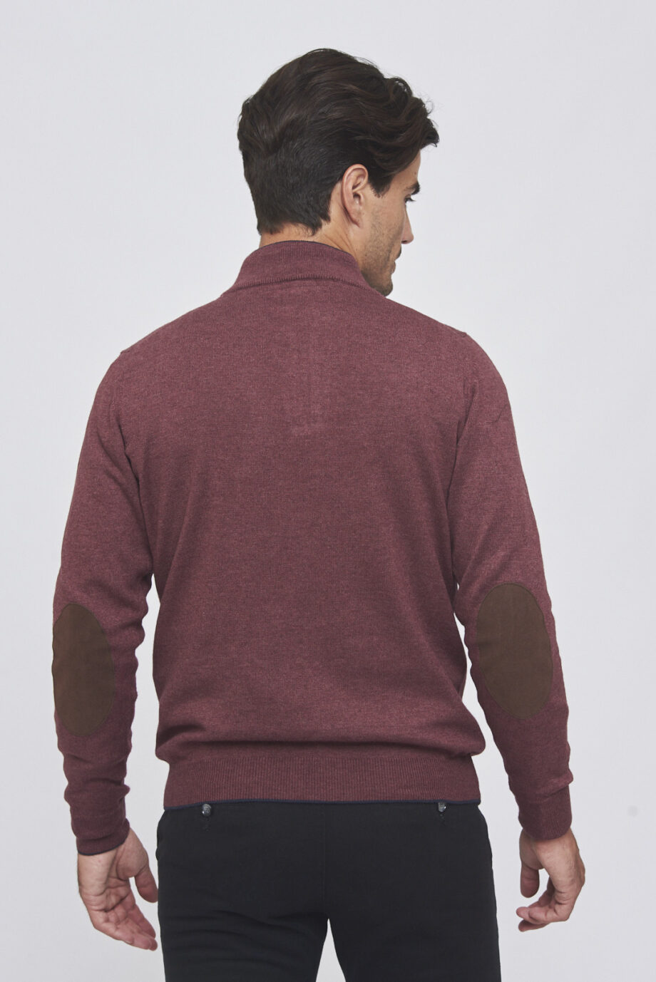 Sweater medio cierre de lana liviana