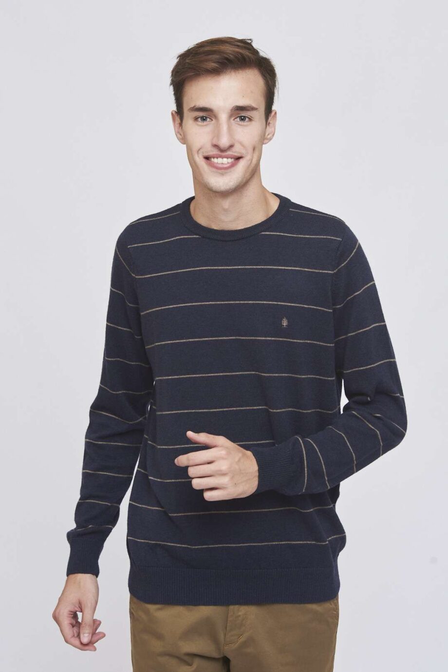 Sweater cuello O a rayas