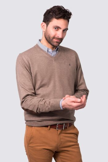 Sweater escote V liso con codera de gamuza de lana liviana