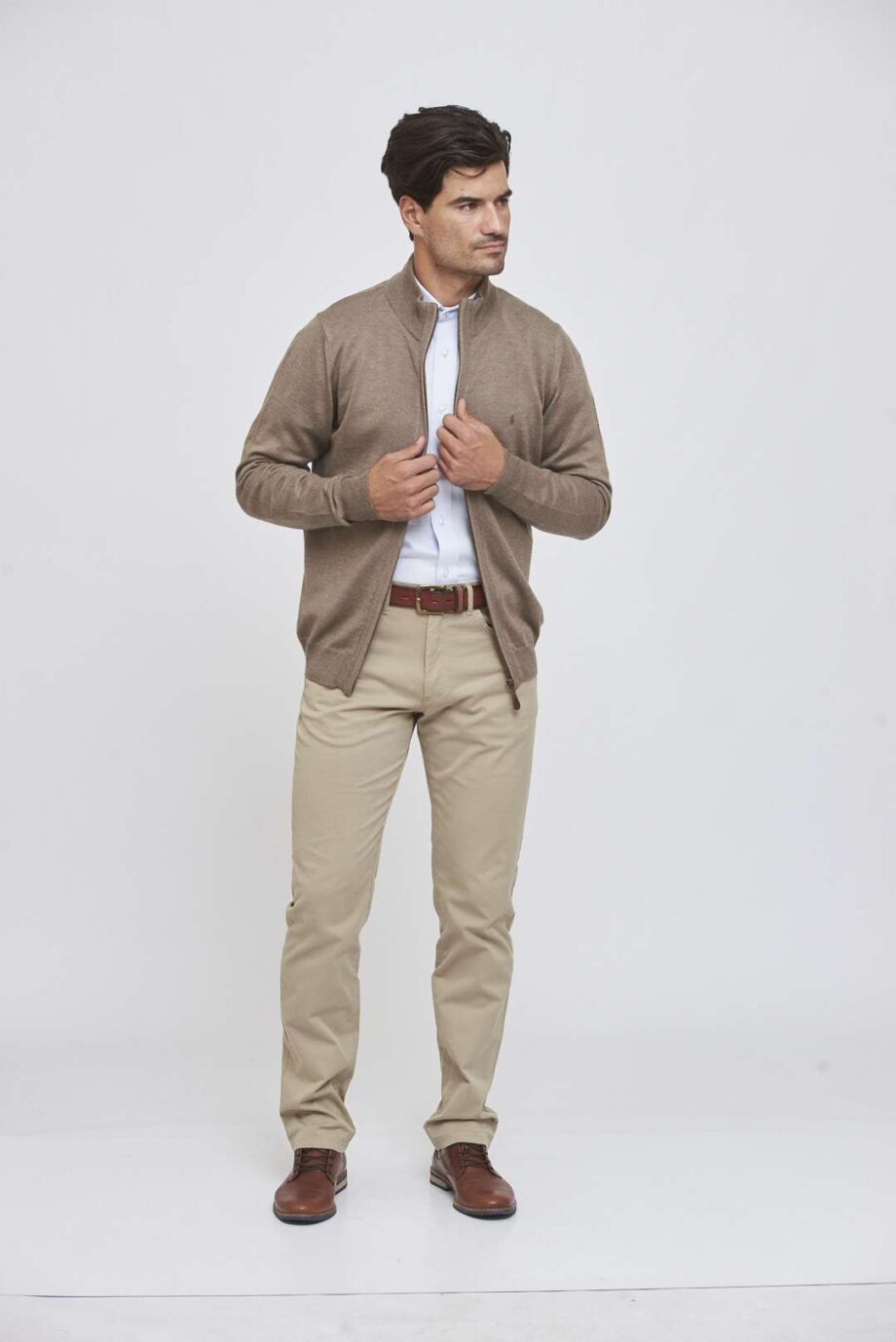 Campera clásica de lana liviana