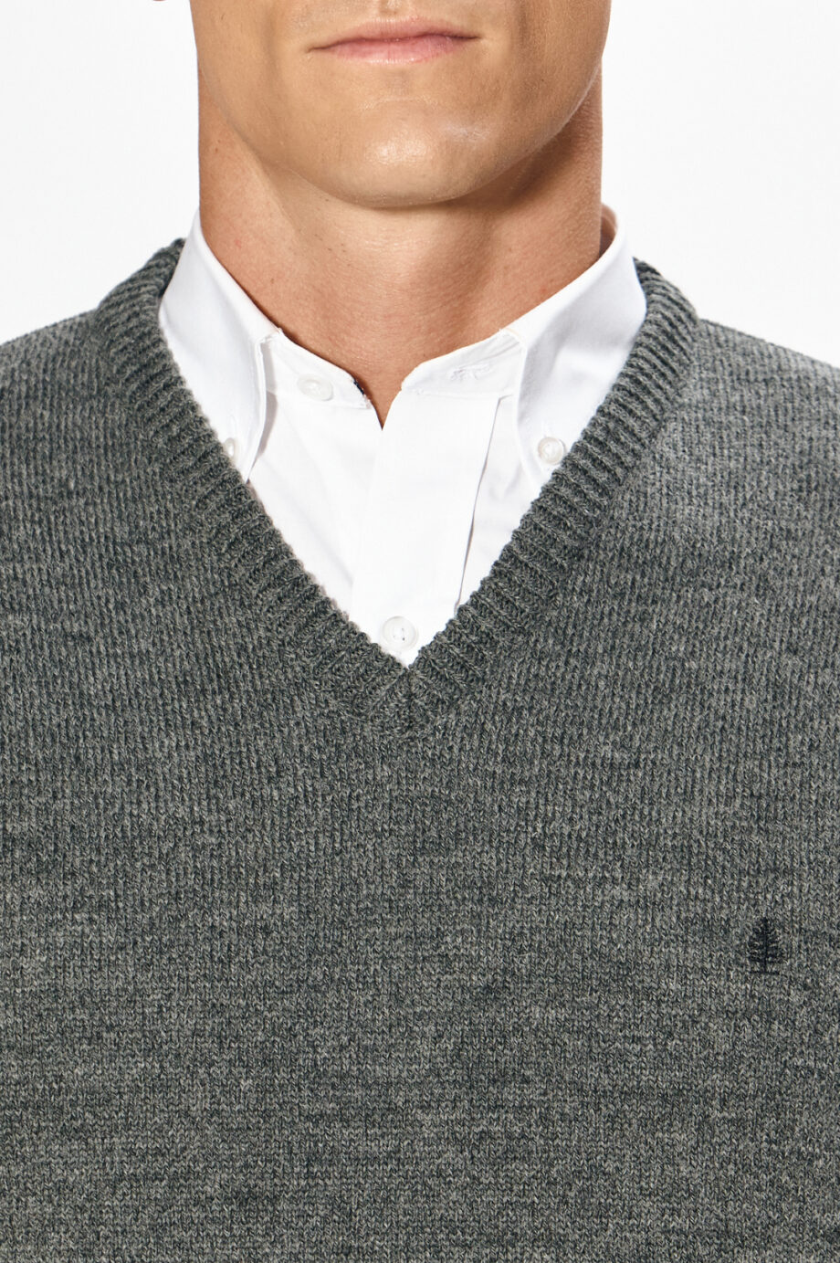 Sweater escote v