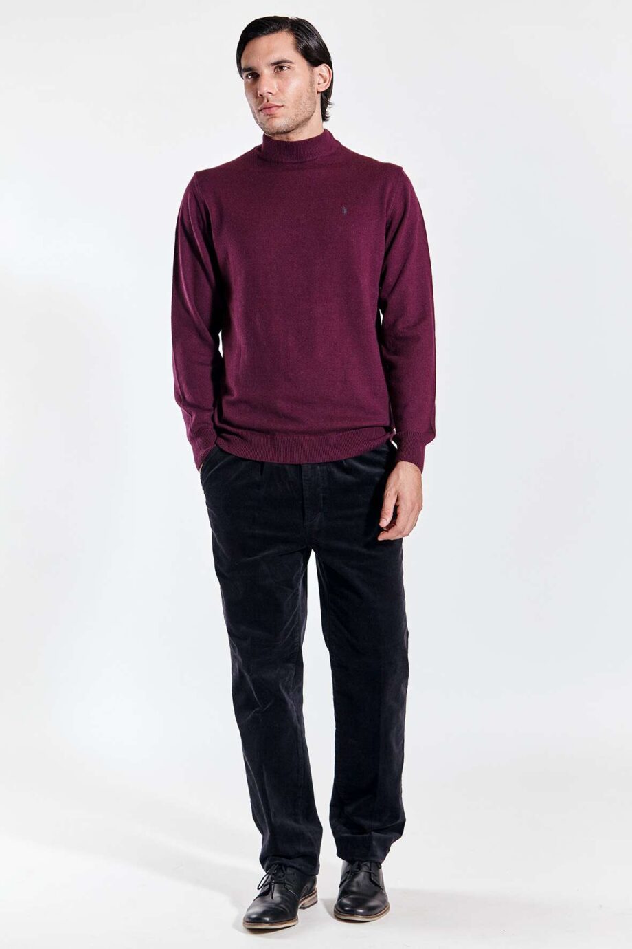 Sweater media polera de lana liviana