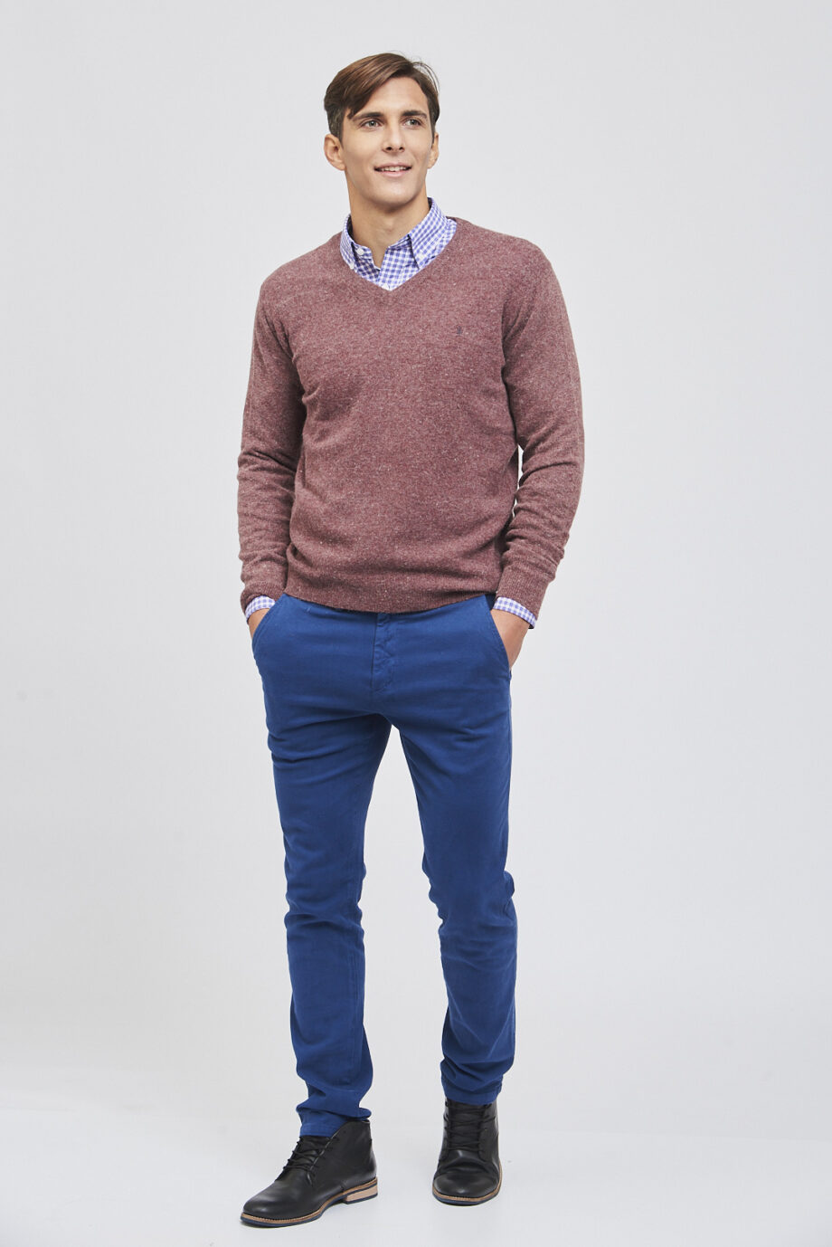Sweater escote v basico piazza
