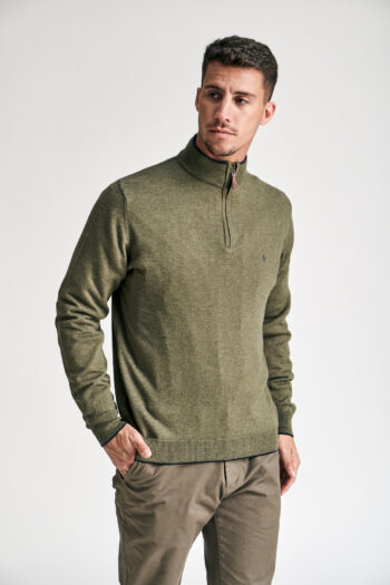 Sweater medio cierre con vivos