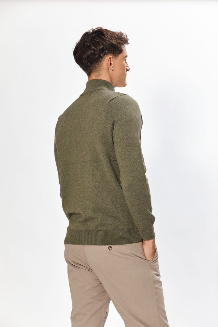 Sweater medio cierre rayado