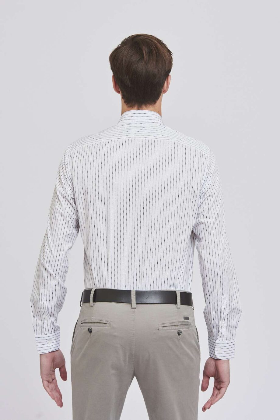 Camisa slim fit a rayas de algodón pima