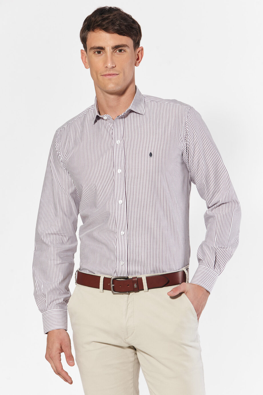 Camisa slim fit a rayas