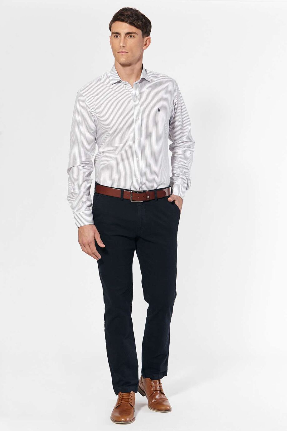Camisa slim fit a rayas