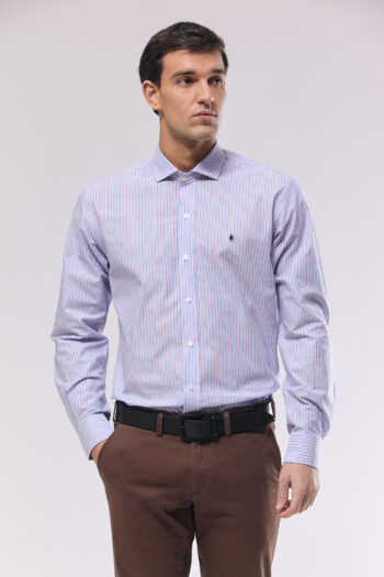 Camisa slim fit a rayas