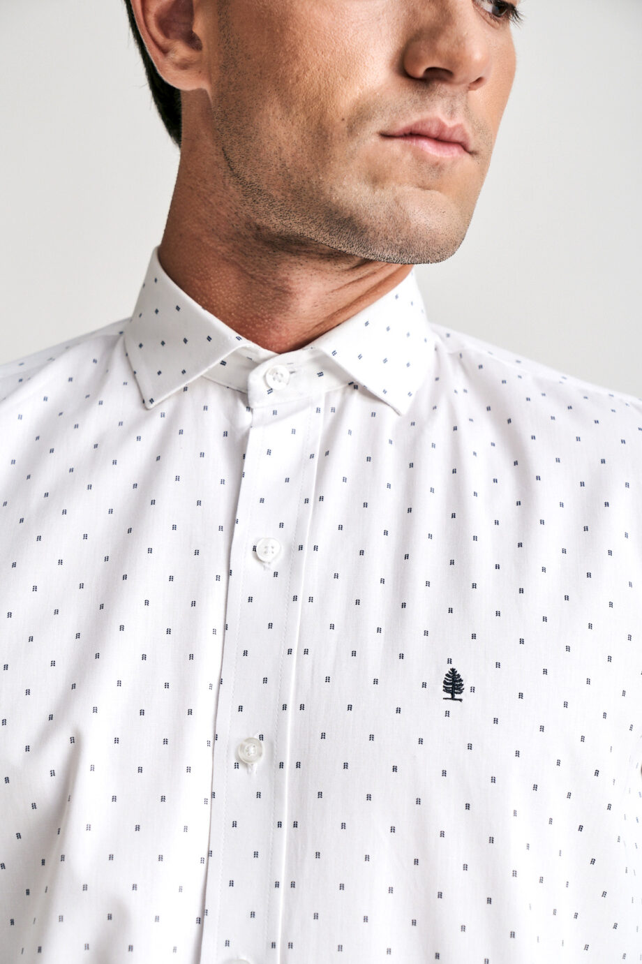 Camisa slim fit fantasía