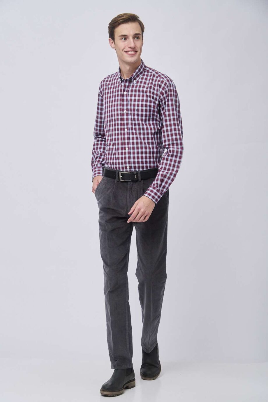 Camisa regular fit a cuadros de algodón