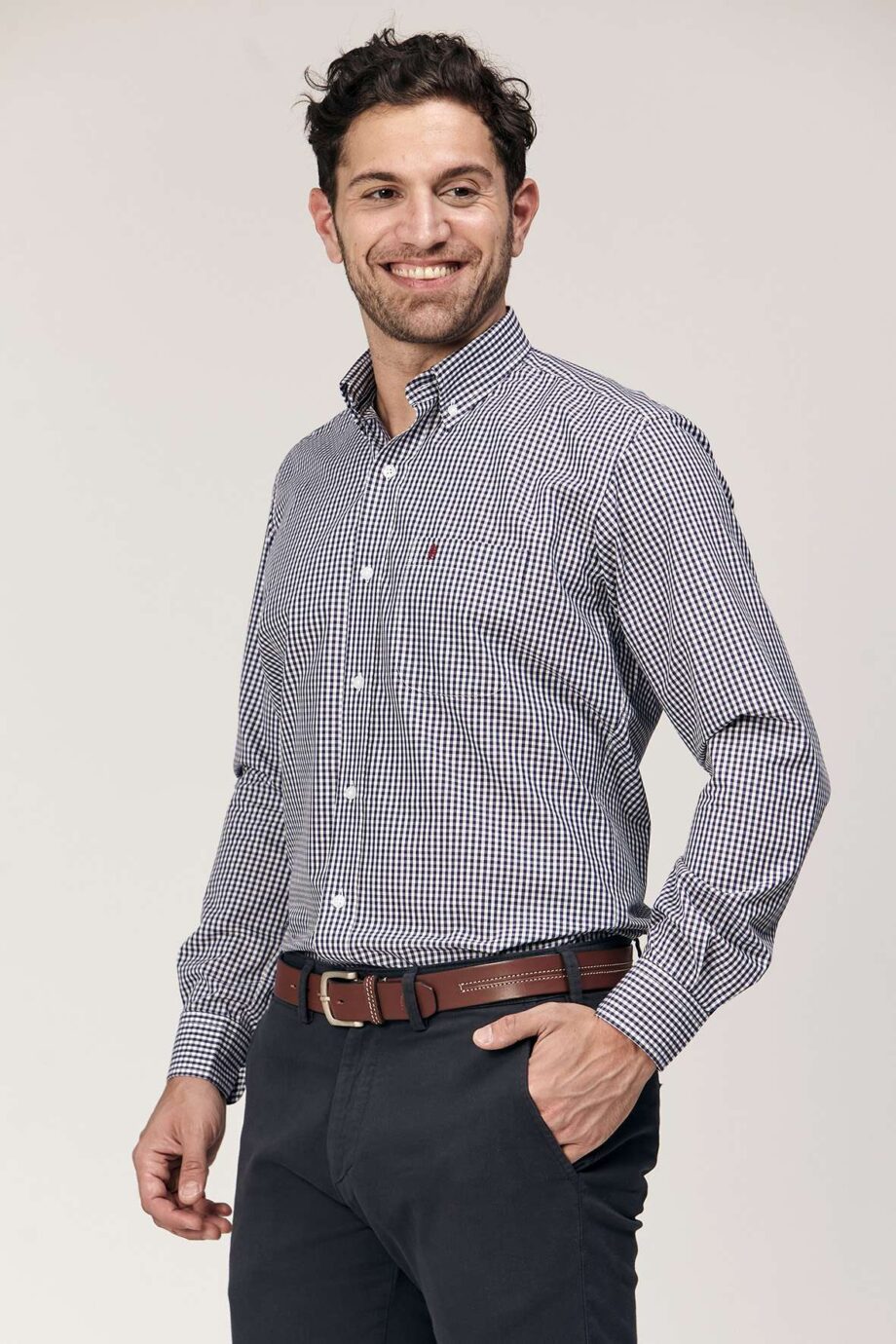Camisa regular fit a cuadros