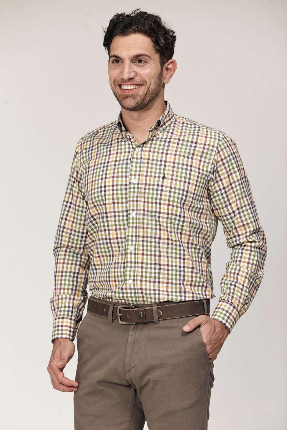Camisa regular fit a cuadros