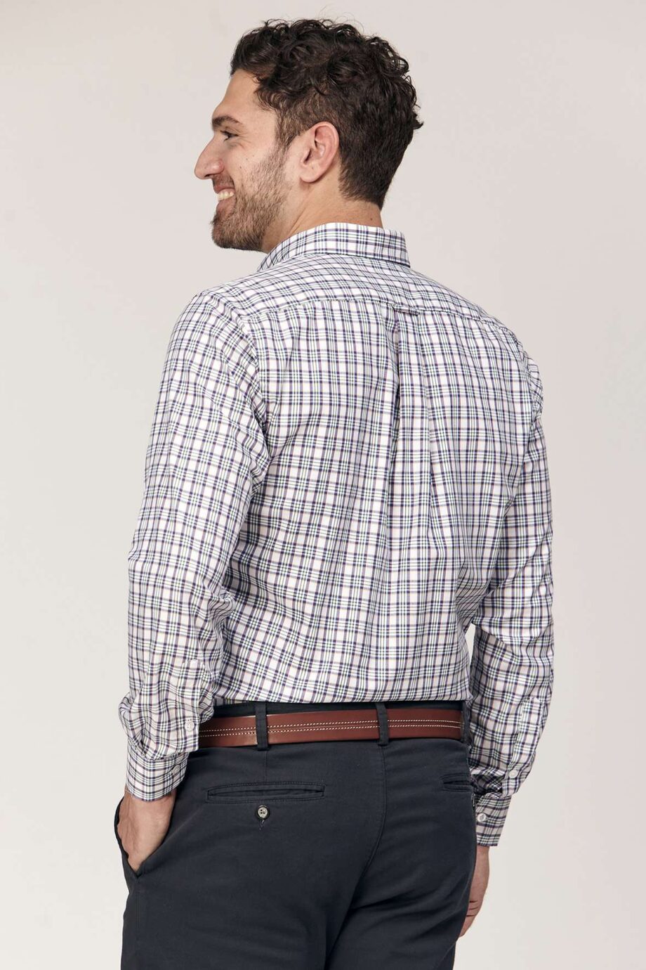 Camisa regular fit a cuadros