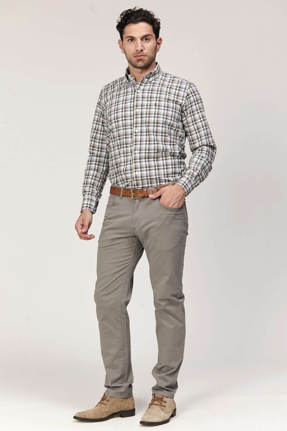 Camisa regular fit a cuadros