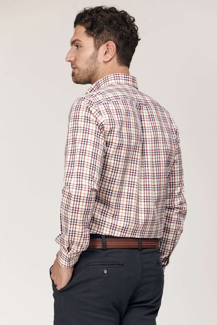 Camisa regular fit a cuadros