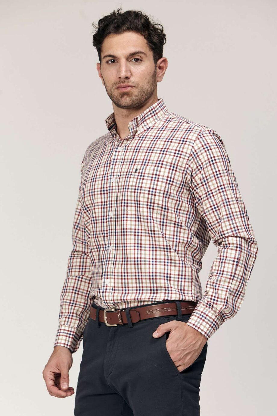 Camisa regular fit a cuadros