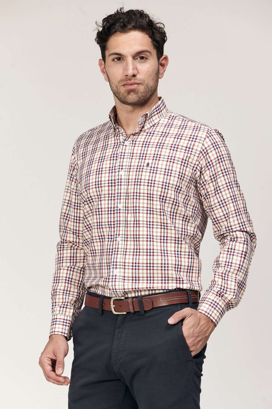 Camisa regular fit a cuadros