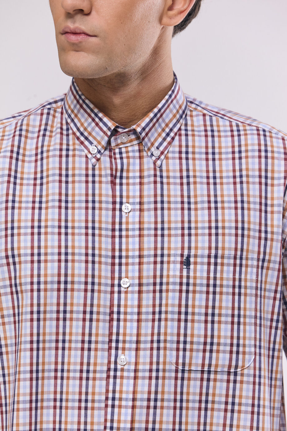 Camisa regular fit a cuadros