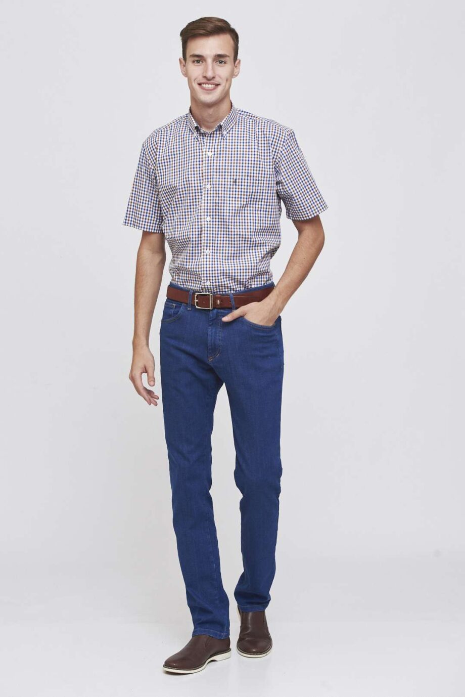 Camisa regular fit a cuadros