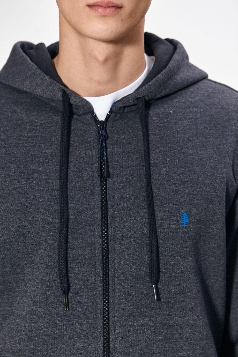 Campera canguro con capucha