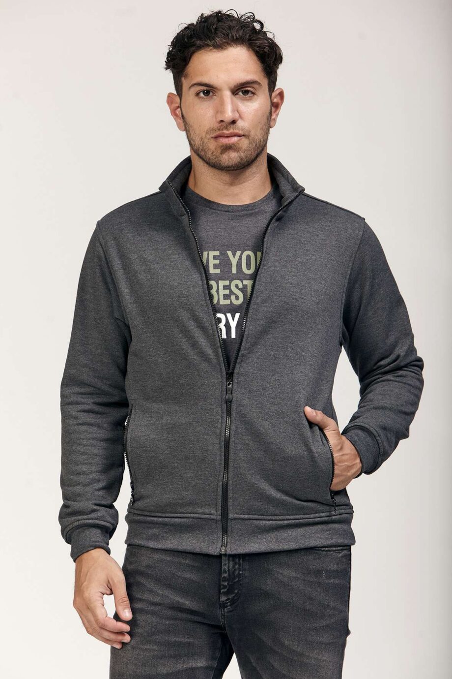 Campera basica de frisa