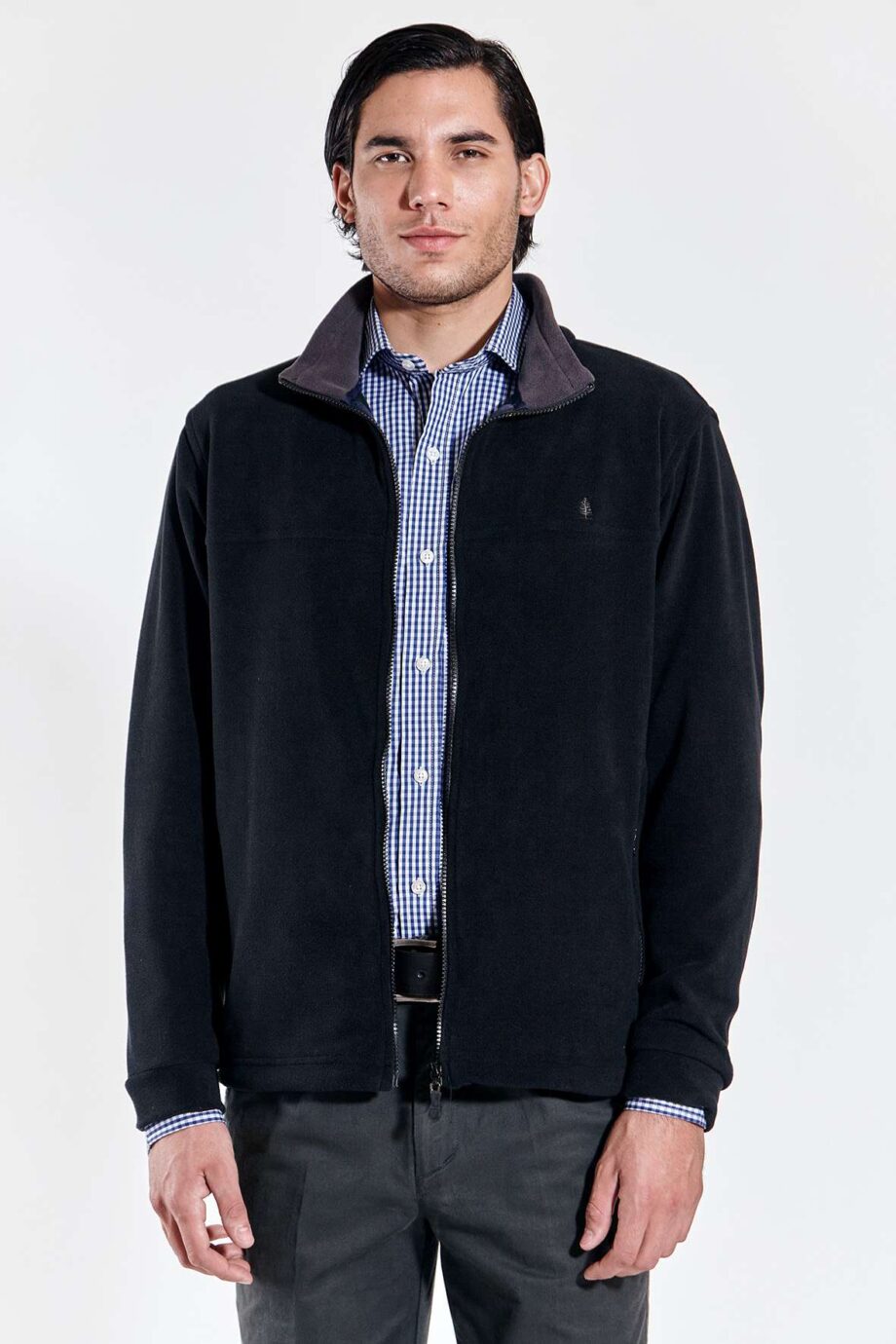 Campera polar con recortes