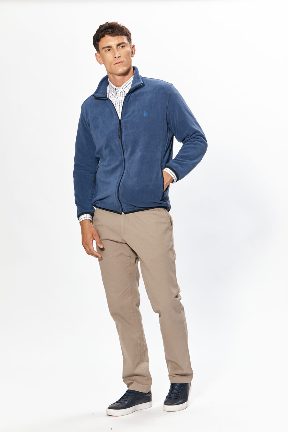 Campera polar con vivos