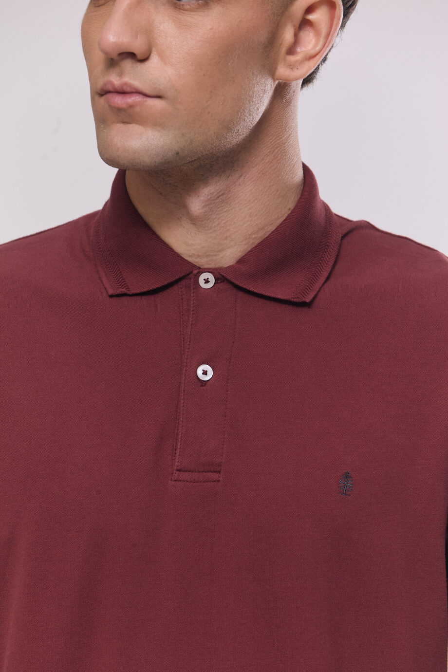 Polo lisa de piqué pima peruano