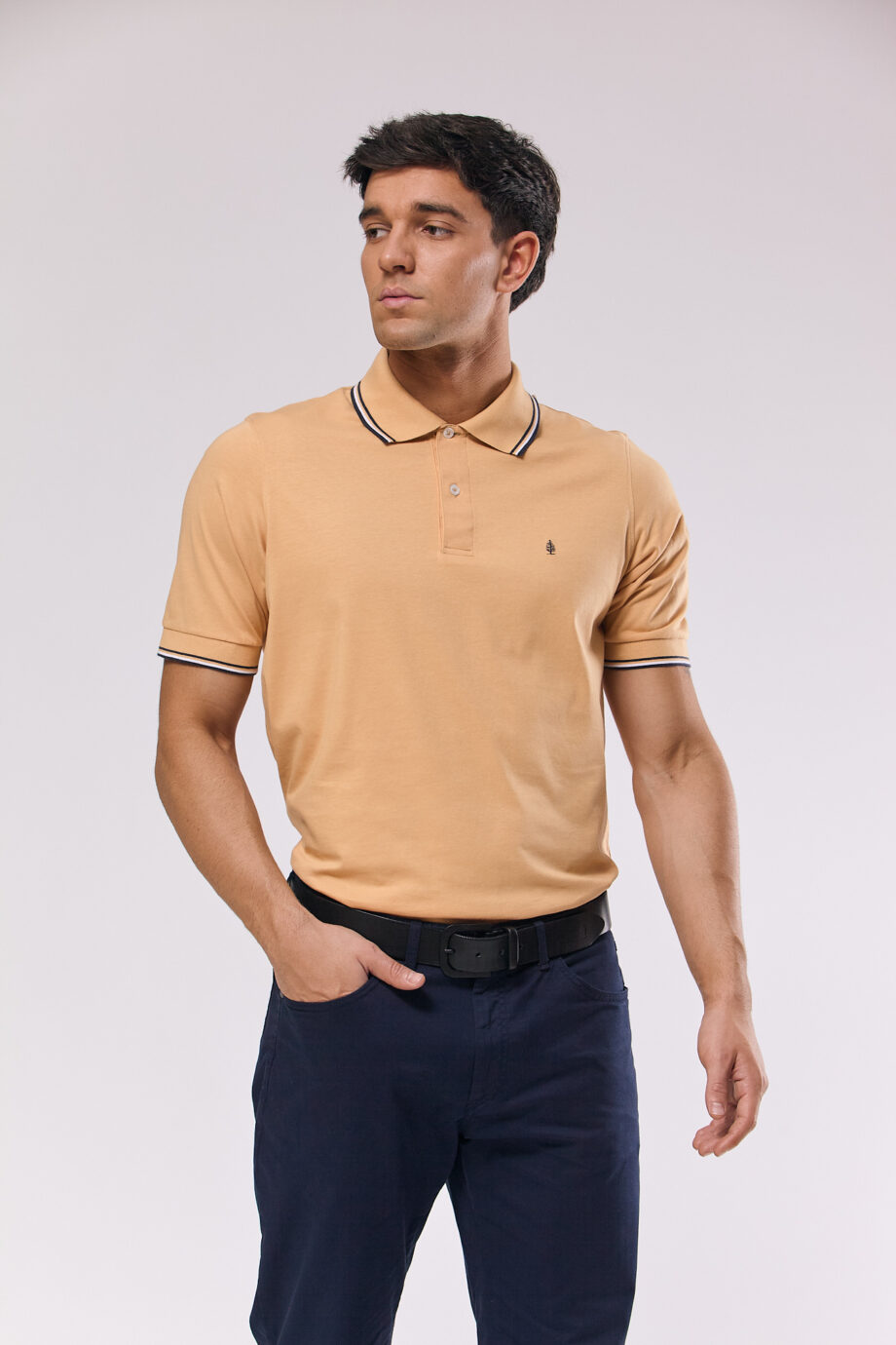 Polo de jersey con 3 vivos