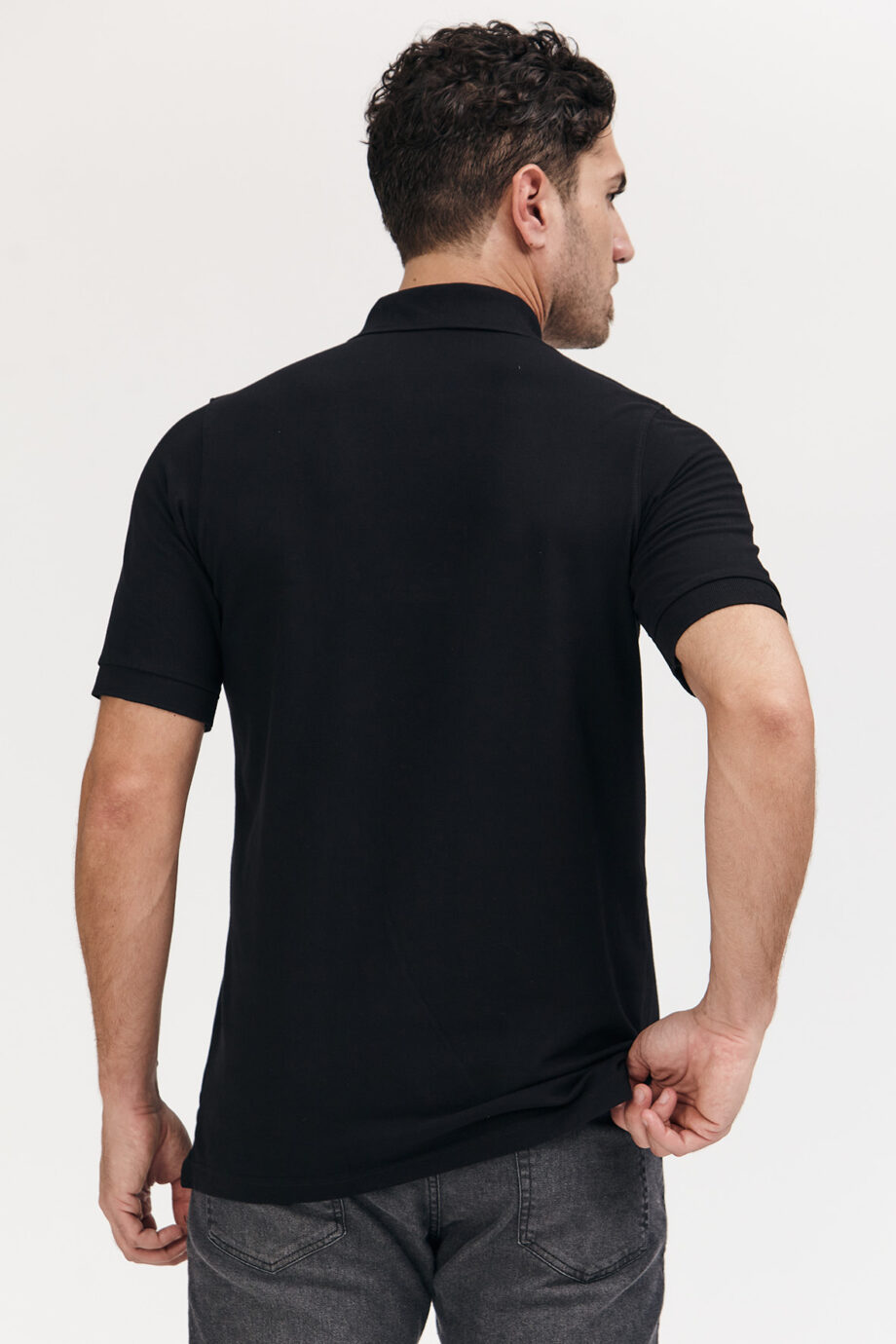 Polo lisa de piqué pima peruano