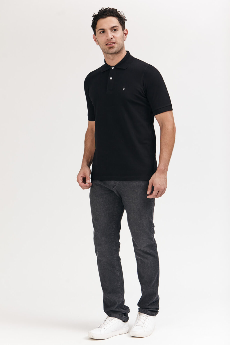 Polo lisa de piqué pima peruano