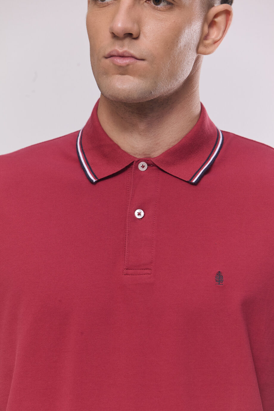 Polo de piqué pima peruano con vivo