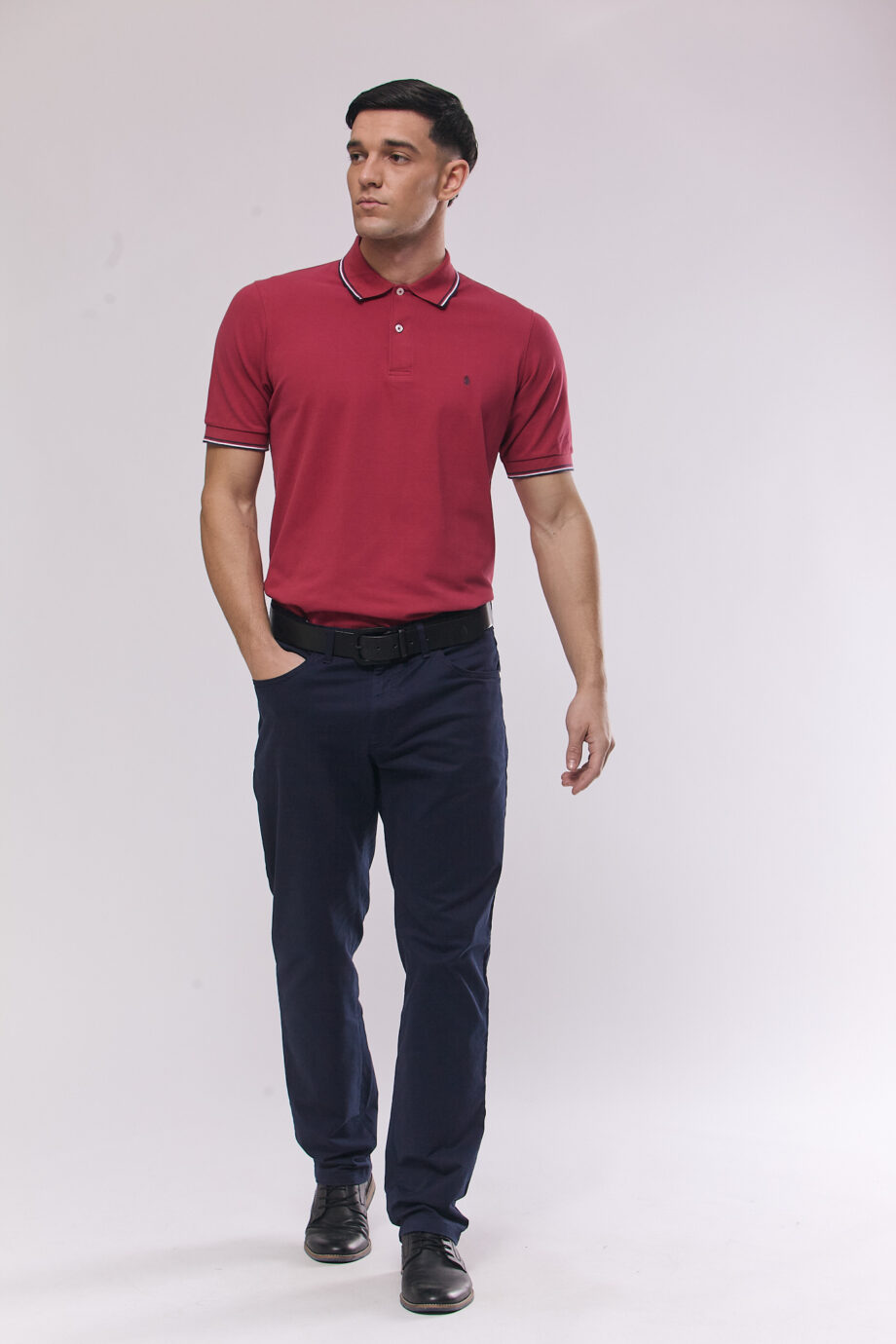Polo de piqué pima peruano con vivo