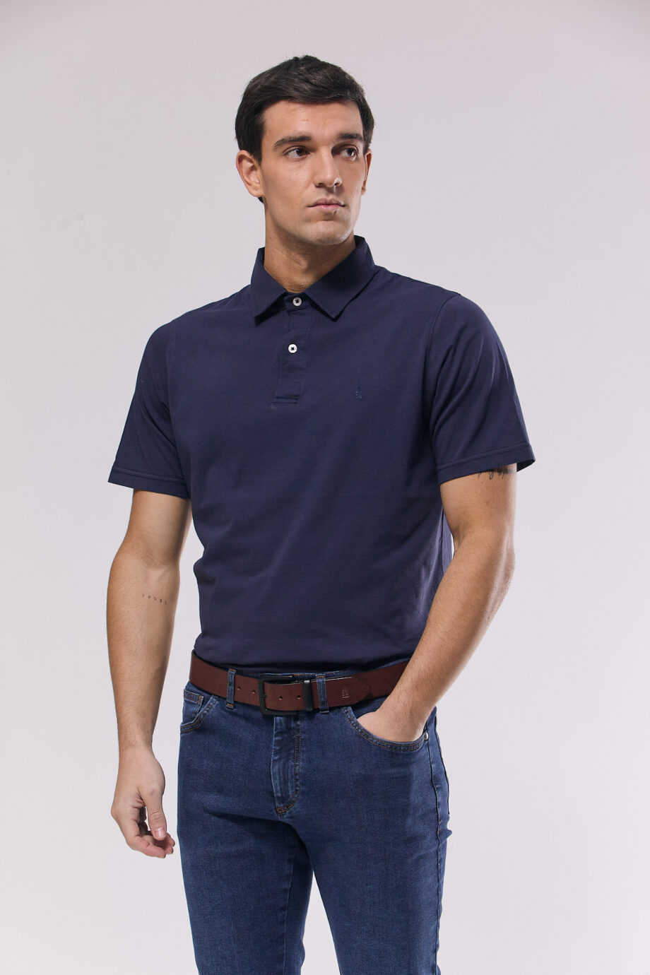 Polo lisa de algodón pima peruano